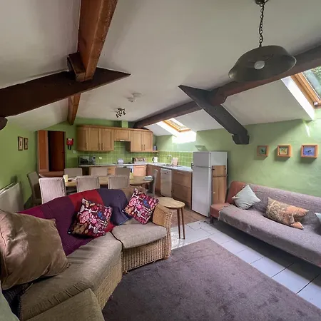 Holiday home Brantwood